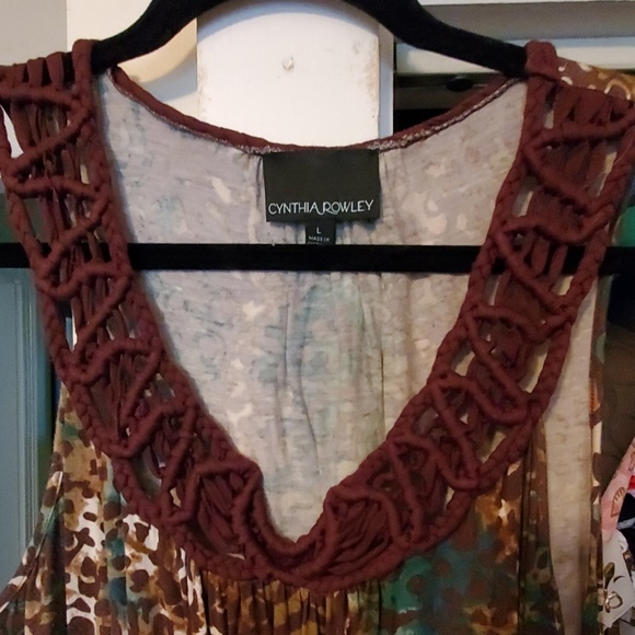 flowy top - Picture 3 of 4